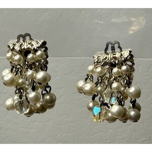 Vintage Faux Pearl Crystal ARt Glass Clip-On Earrings Made in Japan Costume‎